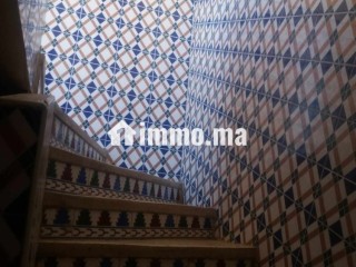 Petit villa a hy hassani a côté earia Mall - Maison à vendre - Casablanca