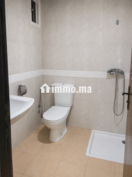 Appartement 82 m² (ascenseur et parking) - Vente Immobilier - Casablanca - photo 5