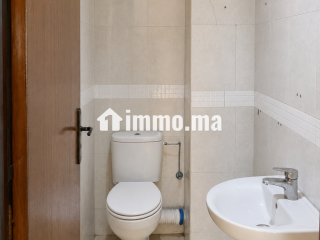Appartement 82 m² (ascenseur et parking) - Appartement à vendre - Casablanca