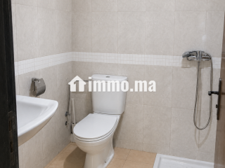 Appartement 82 m² (ascenseur et parking) - Appartement à vendre - Casablanca