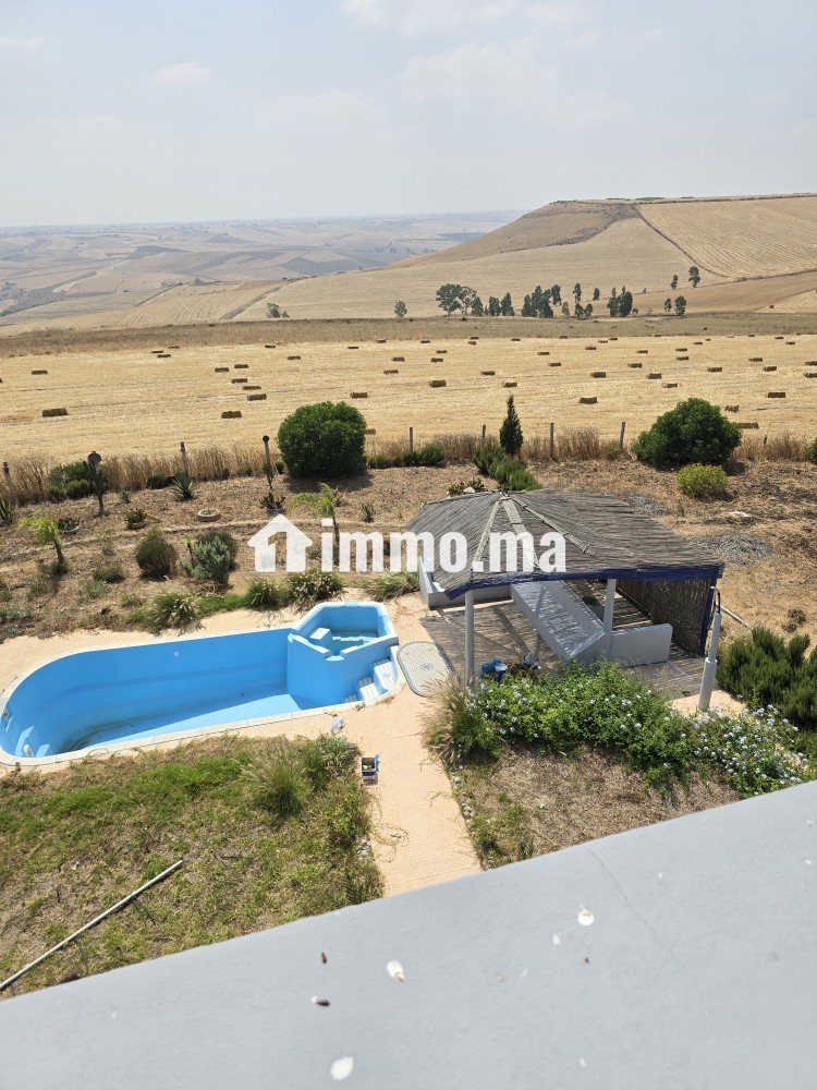 Ferme à vendre à tlate zyayda vu panoramique avec piscine 3 terrasse villa maisons de gardien - Terrain à vendre - Benslimane