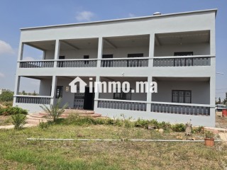 Ferme à vendre à tlate zyayda vu panoramique avec piscine 3 terrasse villa maisons de gardien - Terrain à vendre - Benslimane
