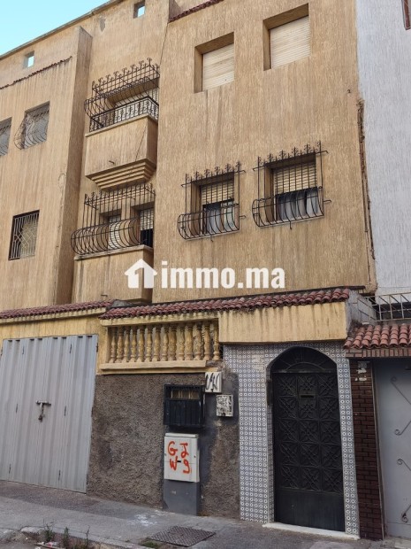 Maison sur 3 étages avec garage voiture - Vente Immobilier - Casablanca - photo 2