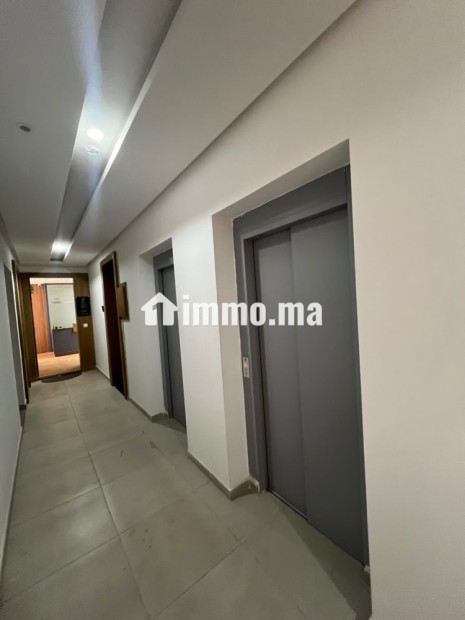 Location bureau parking de standing My Youssef roches noir - Location Immobilier - Casablanca - photo 3