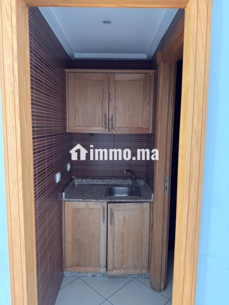 À louer un bureau professionnel de 63 m², situé au 5ᵉ étage du prestigieux Al Miarage Center - Location Immobilier - Casablanca - photo 8