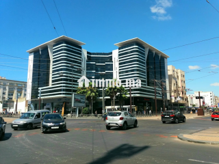 À louer un bureau professionnel de 63 m², situé au 5ᵉ étage du prestigieux Al Miarage Center - Bureau à louer - Casablanca
