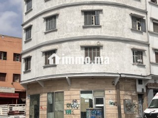 فرصة استثمارية استثنائية في موقع استراتيجي بمدينة الدار البيضاء - Maison à vendre - Casablanca