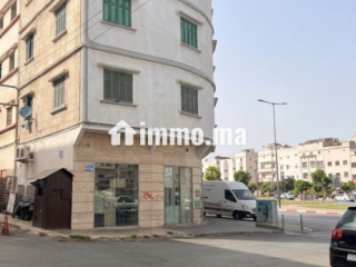 فرصة استثمارية استثنائية في موقع استراتيجي بمدينة الدار البيضاء - Maison à vendre - Casablanca