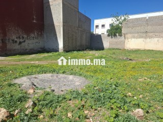قطعة أرضية للبيع مساحتها 100 متر مربع في مدينة فاس بضبط فعين شقف دوار البسابس - Terrain à vendre - Fes