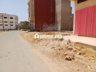 قطعة أرضية للبيع مساحتها 100 متر مربع في مدينة فاس بضبط فعين شقف دوار البسابس - Terrain à vendre - Fes