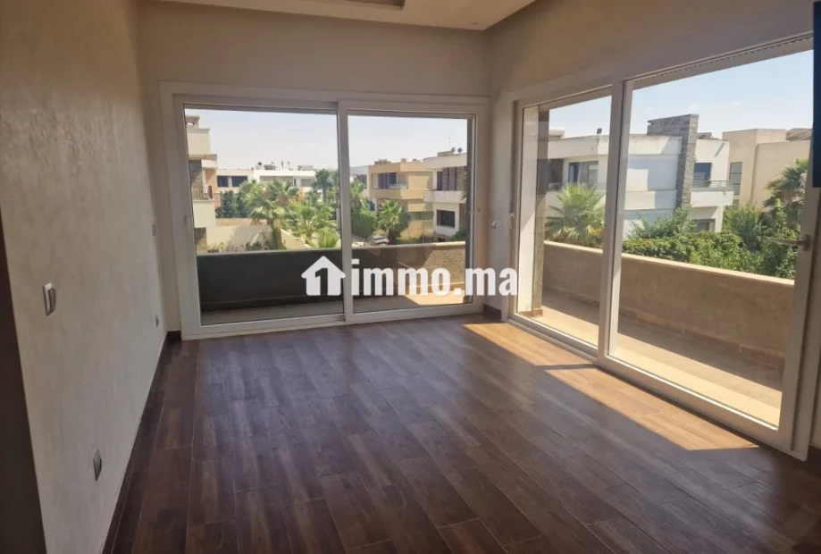 Villa de 410 m² terrain et 427 m² construit - Vente Immobilier - Bouskoura - photo 5