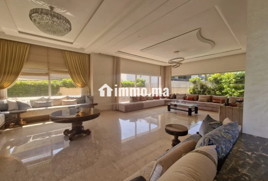 Villa de 410 m² terrain et 427 m² construit - Vente Immobilier - Bouskoura - photo 2