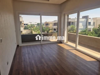 Villa de 410 m² terrain et 427 m² construit - Villa à vendre - Bouskoura