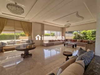 Villa de 410 m² terrain et 427 m² construit - Villa à vendre - Bouskoura