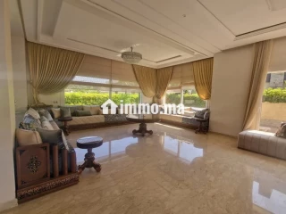 Villa de 410 m² terrain et 427 m² construit - Villa à vendre - Bouskoura