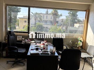 Vente d’un bureau servant actuellement d’un cabinet médical - Bureau à vendre - Beni Mellal
