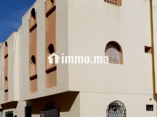 A vendre Belle Maison titrée de 121m2, avec 2 façades en R+1Quartier El Amal (ERAC) Khouribga - Maison à vendre - Khouribga