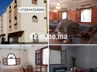 A vendre Belle Maison titrée de 121m2, avec 2 façades en R+1Quartier El Amal (ERAC) Khouribga - Maison à vendre - Khouribga