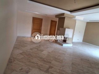 Prestigieux Triplex avec Piscine Nouaceur - Villa à vendre - Nouaceur
