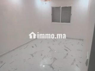 Appartement familial 3 façades au Complexe Nour, 3 ch + un salon+ 2 séjours, 6ème étage avec ascenseur