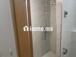 Appartement familial 3 façades au Complexe Nour, 3 ch + un salon+ 2 séjours, 6ème étage avec ascenseur - Appartement à vendre - Tanger