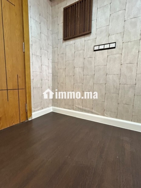 Bureau haut standing 60 m² entièrement aménagé - Vente Immobilier - Kenitra - photo 1