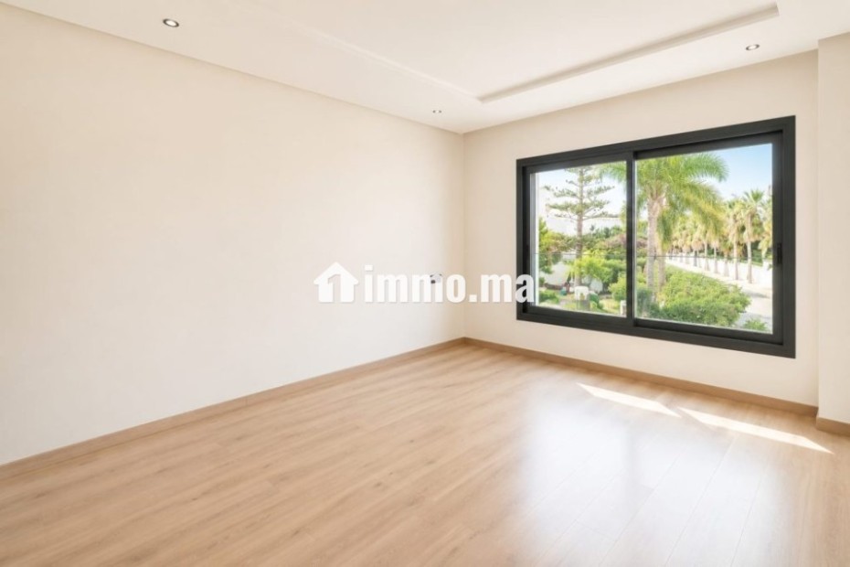 Location appartement 2 chambres vide haut standing de 85 m² à Oasis – Casablanca - Location Immobilier - Casablanca - photo 3