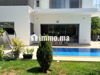 TRES BELLE VILLA - RESIDENCE PRIVEE A EL MENZAH - Villa à vendre - Rabat