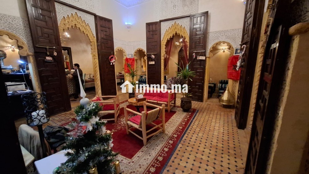 Riad titré avec affaire Maison d’hôte et Restaurant à vendre - Vente Immobilier - Sale - photo 1