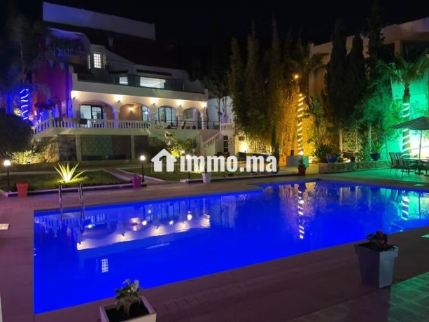 location-villa-de-haut-standing-a-mediouna-4-chambres-meuble-big-1
