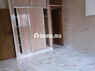 Maison R+3 à 90m de 3 chambre et 3 toilettes à 3 ème étage - Appartement à vendre - Fes