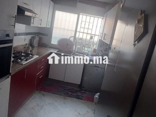 Grand appartement bien situé avec grande terrasse - Appartement à vendre - Rabat