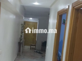 Grand appartement bien situé avec grande terrasse - Appartement à vendre - Rabat