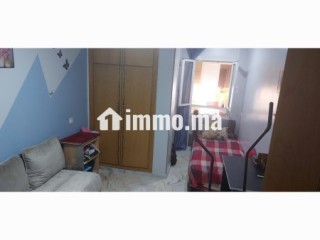 Grand appartement bien situé avec grande terrasse - Appartement à vendre - Rabat