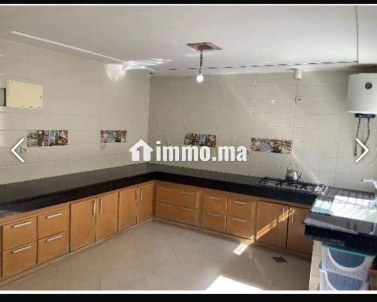 Excellent Rez de chaussée de villa équipé pour location avec jardin - Location Immobilier - Oujda - photo 7