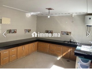 Excellent Rez de chaussée de villa équipé pour location avec jardin - Maison à louer - Oujda