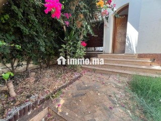Á louer Villas au cœur de Ain Diab Vide - Villa à louer - Casablanca