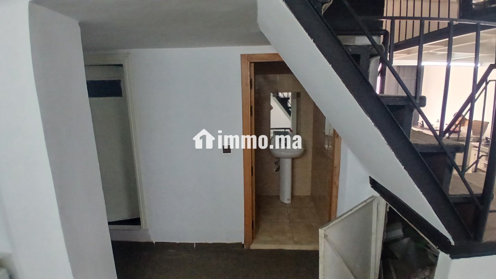 Local commercial à louer à Hay Hassani 193m² - Location Immobilier - Casablanca - photo 4