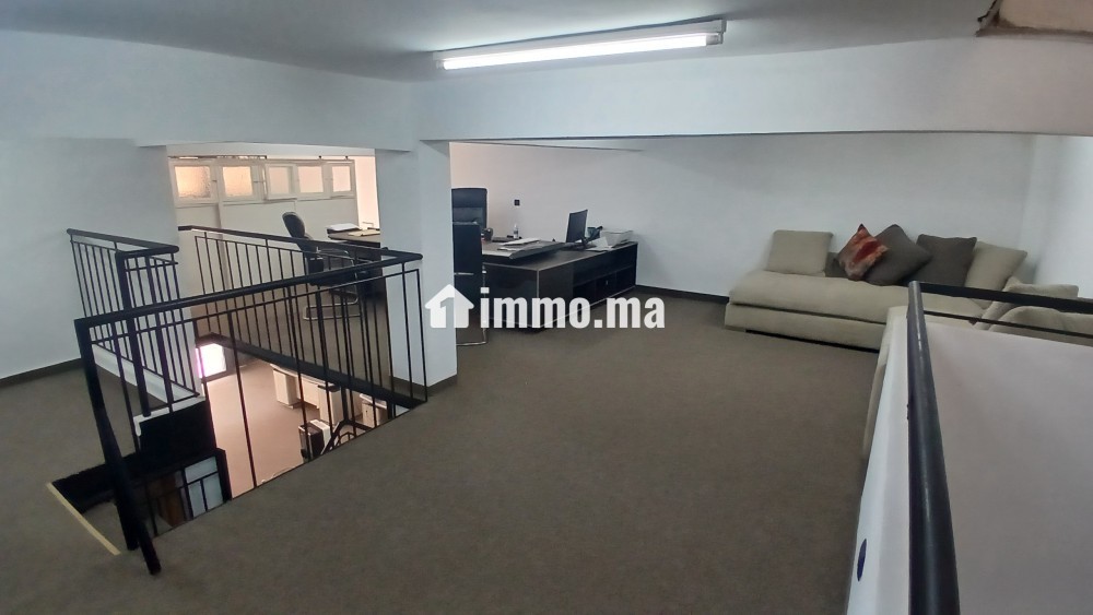 Local commercial à louer à Hay Hassani 193m² - Location Immobilier - Casablanca - photo 2