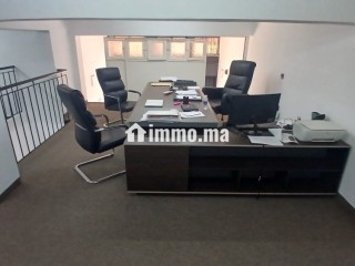 Local commercial à louer à Hay Hassani 193m² - Local commercial à louer - Casablanca