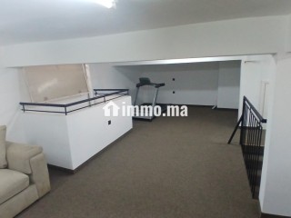 Local commercial à louer à Hay Hassani 193m² - Local commercial à louer - Casablanca