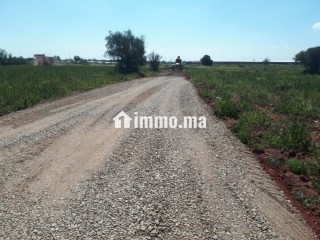 Documents judiciaires. - Terrain à vendre - Agadir
