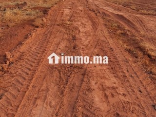 Documents judiciaires. - Terrain à vendre - Agadir