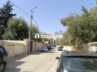أرض 710 م في زنقة مدرسة الكاشي بورمانة - Terrain à vendre - Fes