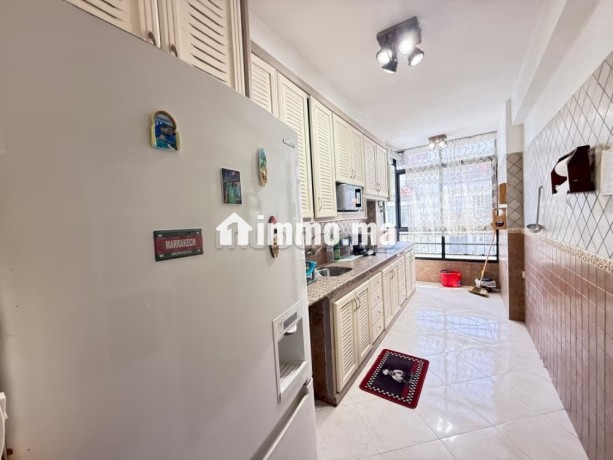 bel-appartement-en-location-a-hay-el-menzah-4-pieces-confortables-salon-traditionnel-et-porte-blindee-big-3