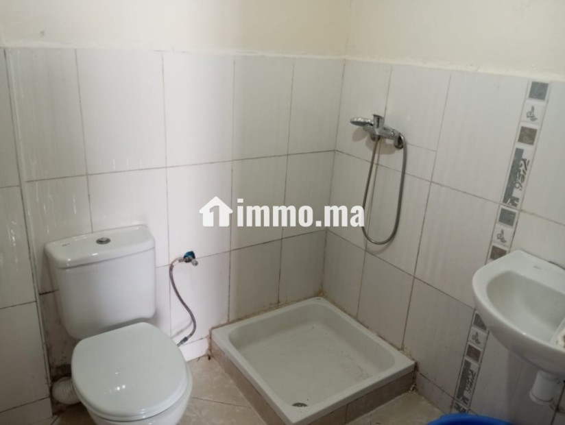 دار مشمشة ونقية فيها الموستيكير ومفرشة - Location Immobilier - El Jadida - photo 3