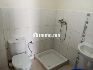 دار مشمشة ونقية فيها الموستيكير ومفرشة - Appartement à louer - El Jadida