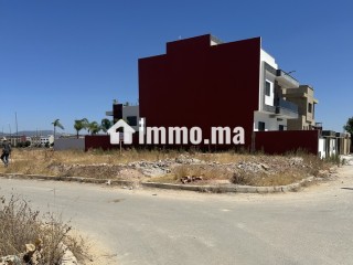 Vends Terrain Villas titré 422m2 - Terrain à vendre - Meknes