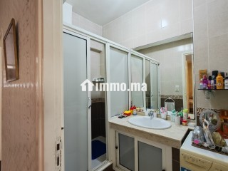 Bd d'Anfa : Appartement 99m² + Terrasse 49m² Rénové - Appartement à vendre - Casablanca