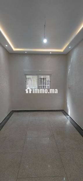 À louer – Appartement entièrement rénové à Mkinssia, Salé - Location Immobilier - Sale - photo 4